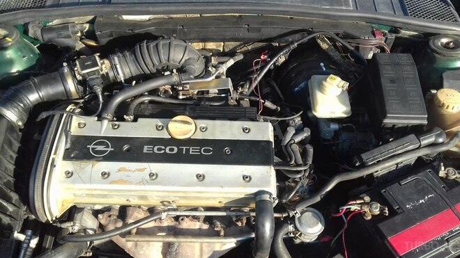 Opel Vectra 1998, 250,000 km - 2.0 l - Sumqayıt