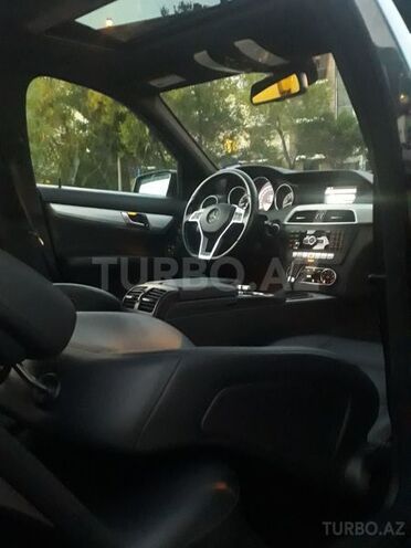 Mercedes C 250 2012, 71,000 km - 1.8 л - Sumqayıt