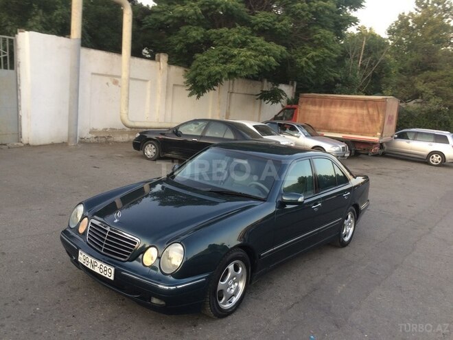 Mercedes E 240 2000, 286,700 km - 2.6 l - Bakı