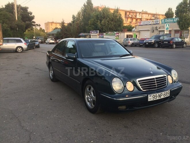 Mercedes E 240 2000, 286,700 km - 2.6 l - Bakı