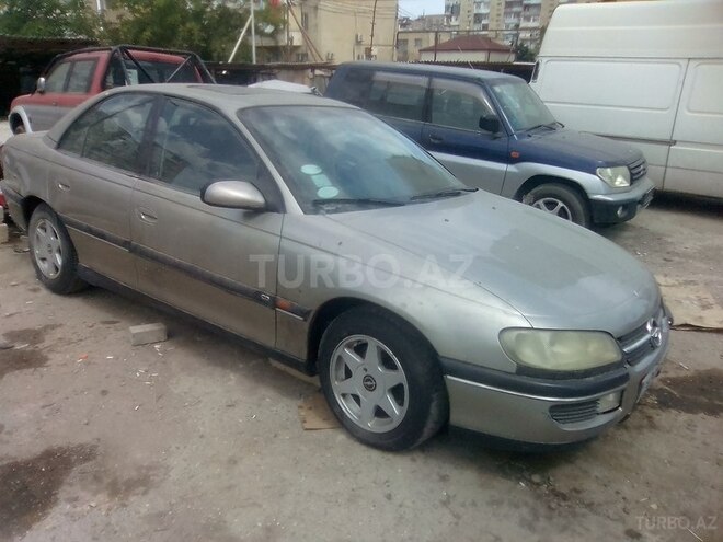 Opel Omega 1996, 270,000 km - 2.5 l - Bakı