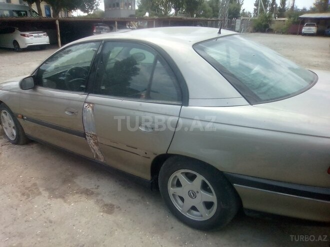 Opel Omega 1996, 270,000 km - 2.5 l - Bakı