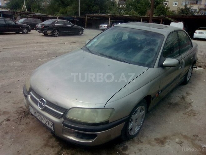 Opel Omega 1996, 270,000 km - 2.5 l - Bakı