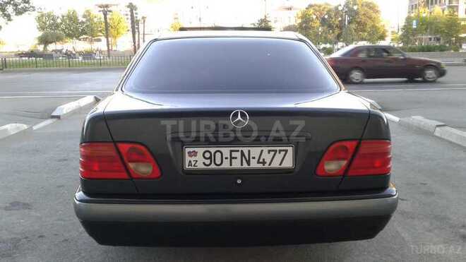 Mercedes E 230 1995, 274,000 km - 2.3 l - Bakı