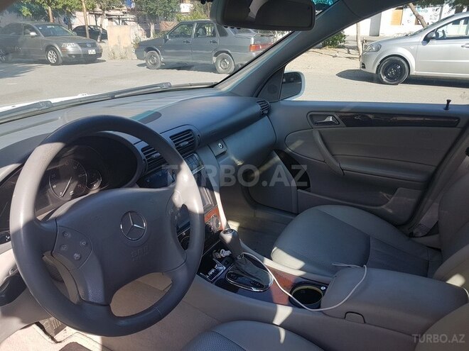 Mercedes C 280 2005, 217,000 km - 3.0 l - Sumqayıt