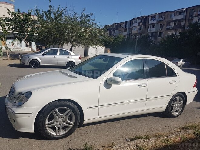 Mercedes C 280 2005, 217,000 km - 3.0 l - Sumqayıt