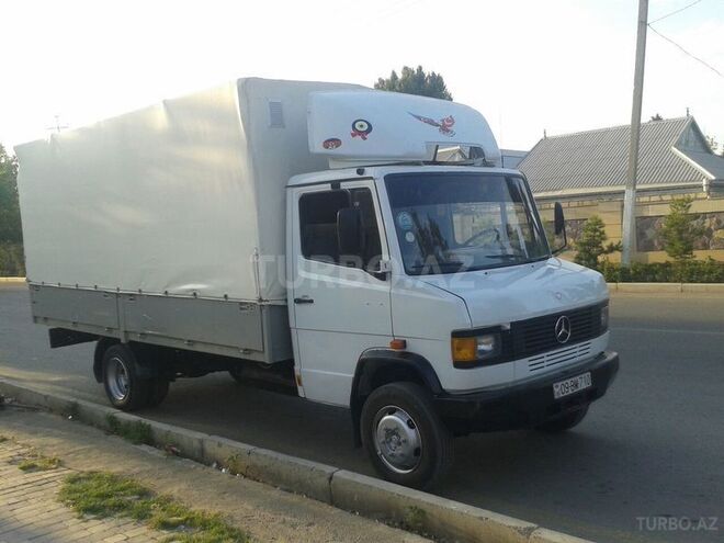 Mercedes 811 D 1990, 290,000 km - 0.4 l - Tərtər