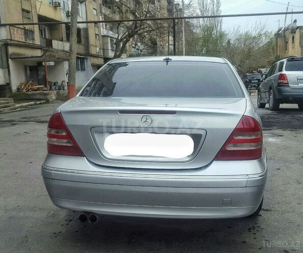 Mercedes C 240 2000, 223,000 km - 2.4 л - Bakı