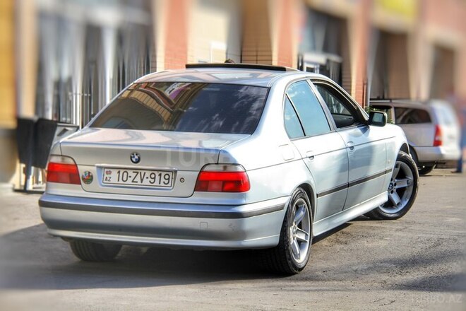 BMW 528 1998, 290,000 km - 2.8 l - Bakı