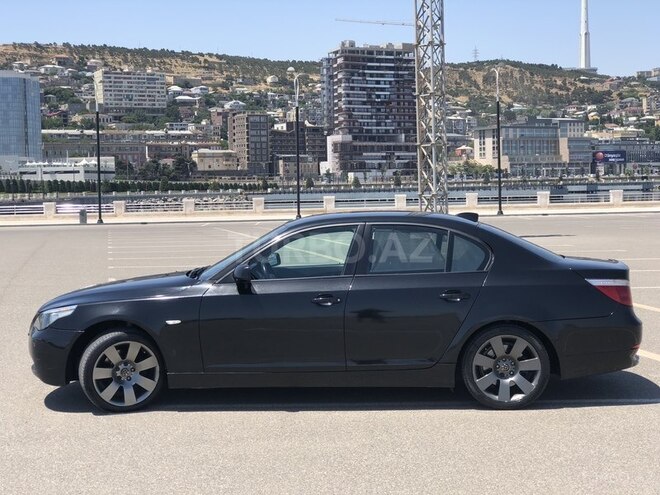 BMW 525 2005, 270,000 km - 2.5 l - Bakı