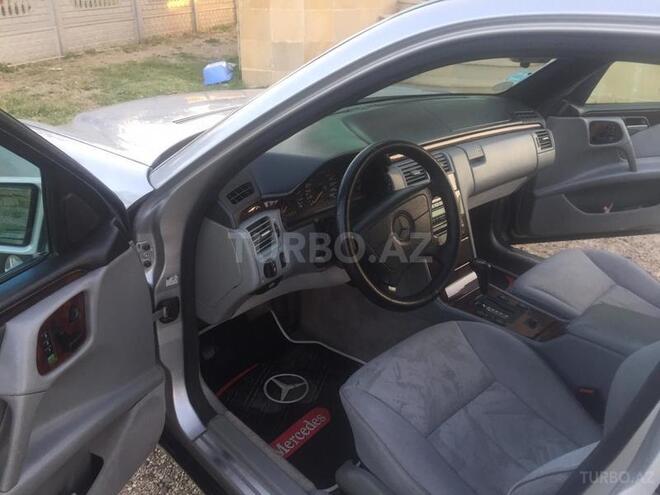 Mercedes E 230 1995, 320,000 km - 2.3 l - Masallı