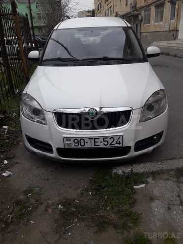 Skoda Praktik 2011, 200,000 km - 1.4 l - Bakı
