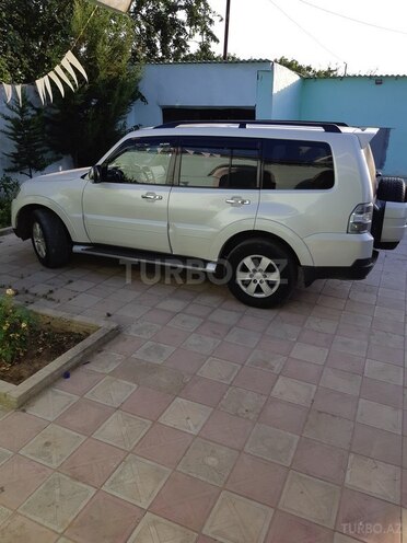 Mitsubishi Pajero 2007, 192,000 km - 3.0 л - Sumqayıt