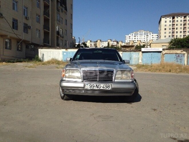 Mercedes E 220 1995, 386,900 km - 0.2 l - Bakı