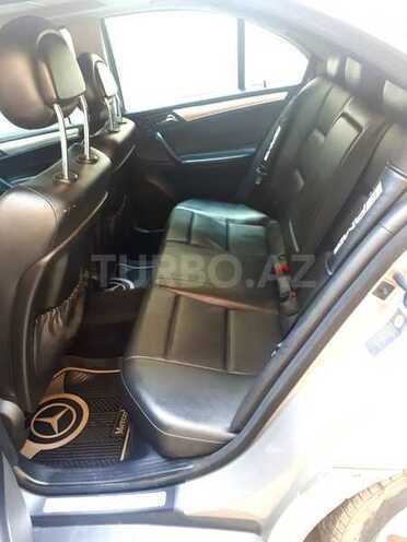 Mercedes C 180 2005, 233,567 km - 2.0 l - Bakı
