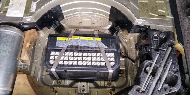 Volkswagen Touareg 2005, 145,000 km - 3.2 l - Bakı