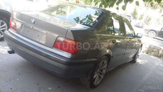 BMW 318 1992, 260,000 km - 2.0 l - Bakı