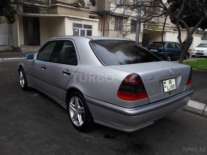 Mercedes C 240 1997, 260,000 km - 2.4 l - Bakı