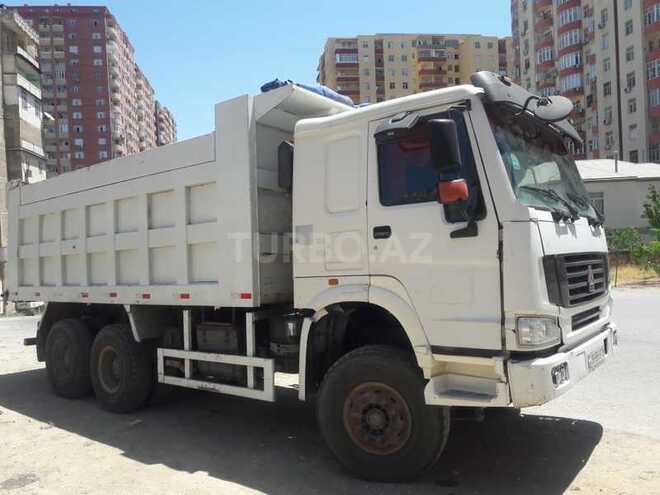 HOWO Sinotruk 2011, 137,560 km - 15.0 l - Bakı