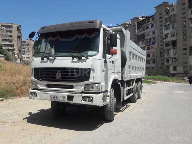 HOWO Sinotruk 2011, 137,560 km - 15.0 l - Bakı