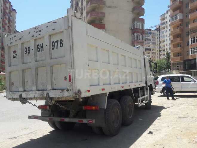 HOWO Sinotruk 2011, 137,560 km - 15.0 l - Bakı