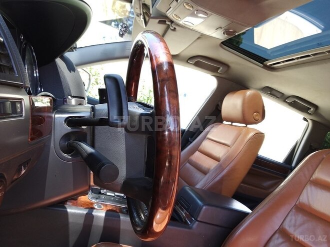 Volkswagen Touareg 2005, 145,000 km - 3.2 l - Bakı