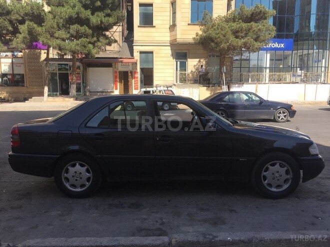 Mercedes C 180 1993, 372,000 km - 1.8 l - Bakı