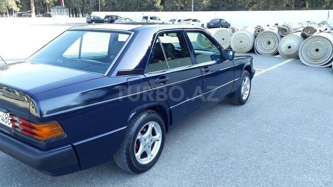 Mercedes 190 1991, 240,000 km - 2.0 л - Sumqayıt