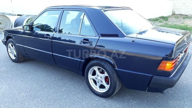 Mercedes 190 1991, 240,000 km - 2.0 л - Sumqayıt