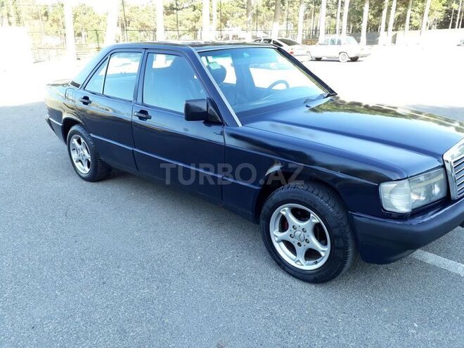 Mercedes 190 1991, 240,000 km - 2.0 л - Sumqayıt