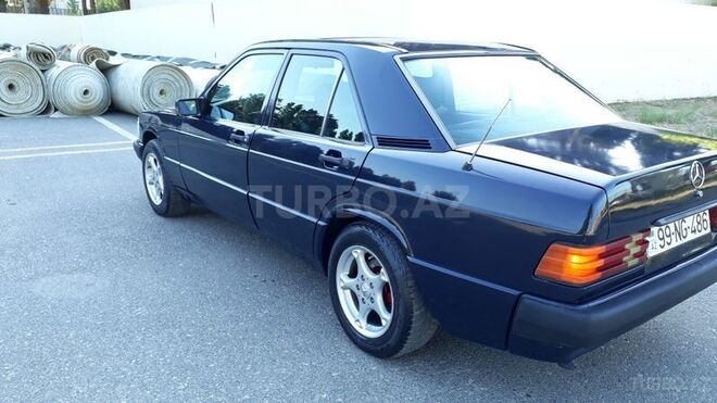 Mercedes 190 1991, 240,000 km - 2.0 л - Sumqayıt