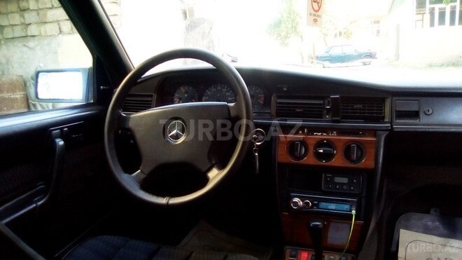 Mercedes 190 1991, 336,525 km - 2.0 l - Lənkəran