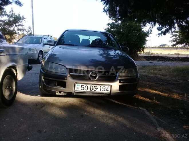 Opel Omega 1997, 221,200 km - 2.5 л - Sumqayıt