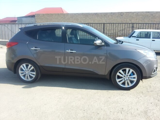 Hyundai ix35 2011, 98,000 km - 2.4 l - Gəncə