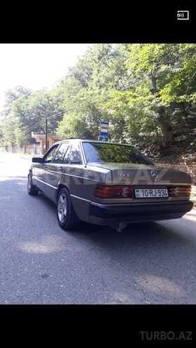 Mercedes 190 1990, 4,563,286 km - 2.0 l - Lənkəran