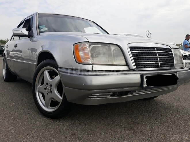 Mercedes E 280 1992, 350,000 km - 2.8 л - Bakı