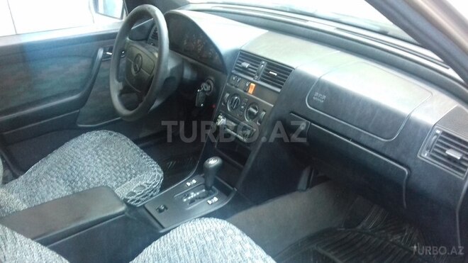 Mercedes C 180 1995, 380,000 km - 1.8 л - Bakı