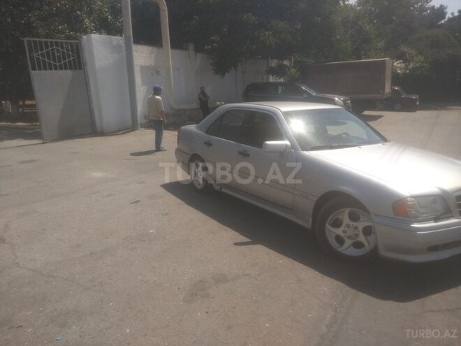 Mercedes C 280 1993, 180,000 km - 2.8 l - Bakı