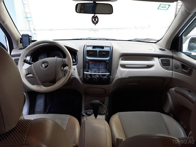 Kia Sportage 2009, 77,000 km - 2.0 l - Bakı