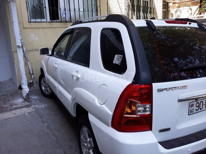 Kia Sportage 2009, 77,000 km - 2.0 l - Bakı