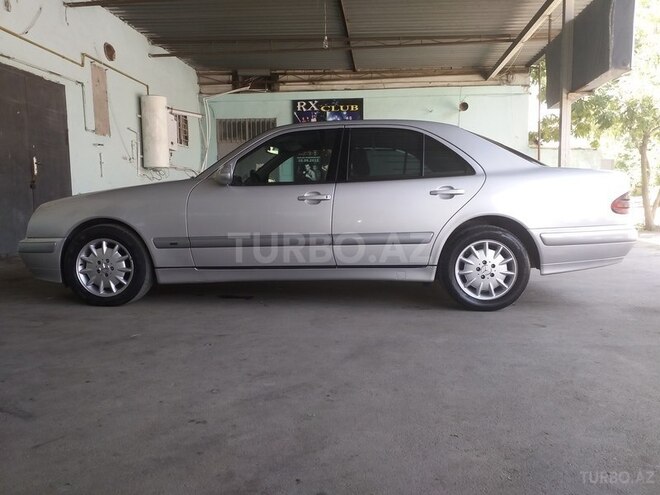 Mercedes E 220 2000, 478,262 km - 2.2 l - Bakı