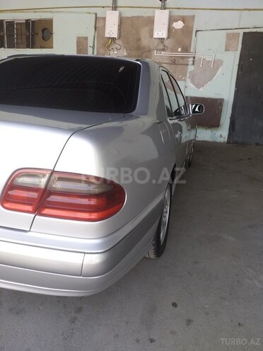 Mercedes E 220 2000, 478,262 km - 2.2 l - Bakı
