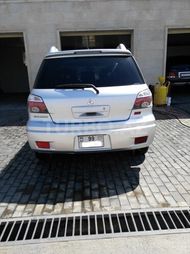 Mitsubishi Outlander 2006, 170,000 km - 2.4 l - Sumqayıt
