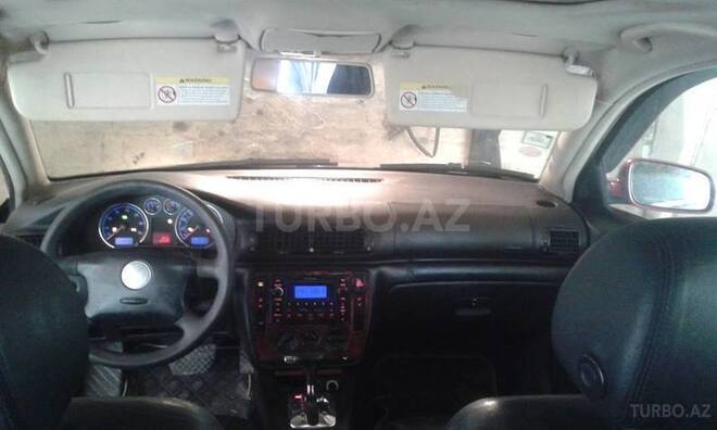 Volkswagen Passat 2003, 230,000 km - 1.8 l - Bakı