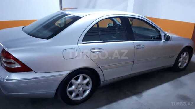 Mercedes C 200 2000, 267,000 km - 2.0 l - Bakı