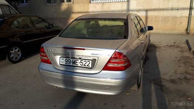 Mercedes C 200 2000, 267,000 km - 2.0 l - Bakı