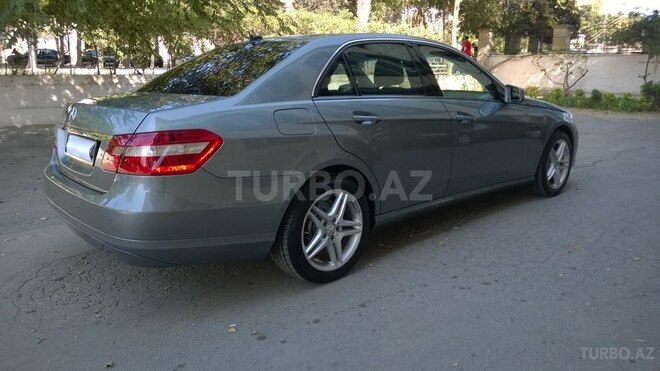 Mercedes E 220 2009, 222,387 km - 2.2 l - Bakı