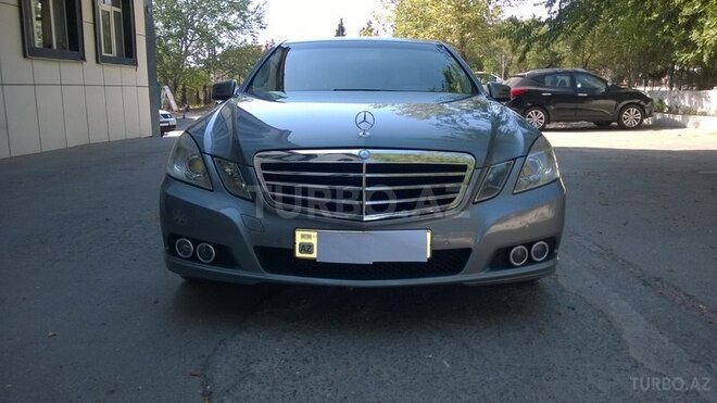 Mercedes E 220 2009, 222,387 km - 2.2 l - Bakı