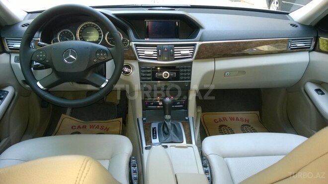 Mercedes E 220 2009, 222,387 km - 2.2 l - Bakı