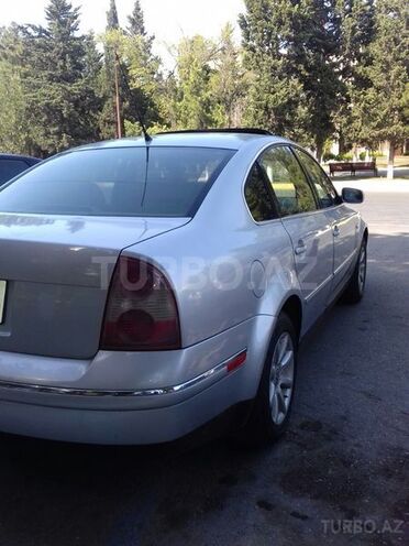 Volkswagen Passat 2003, 147,000 km - 1.8 l - Sumqayıt